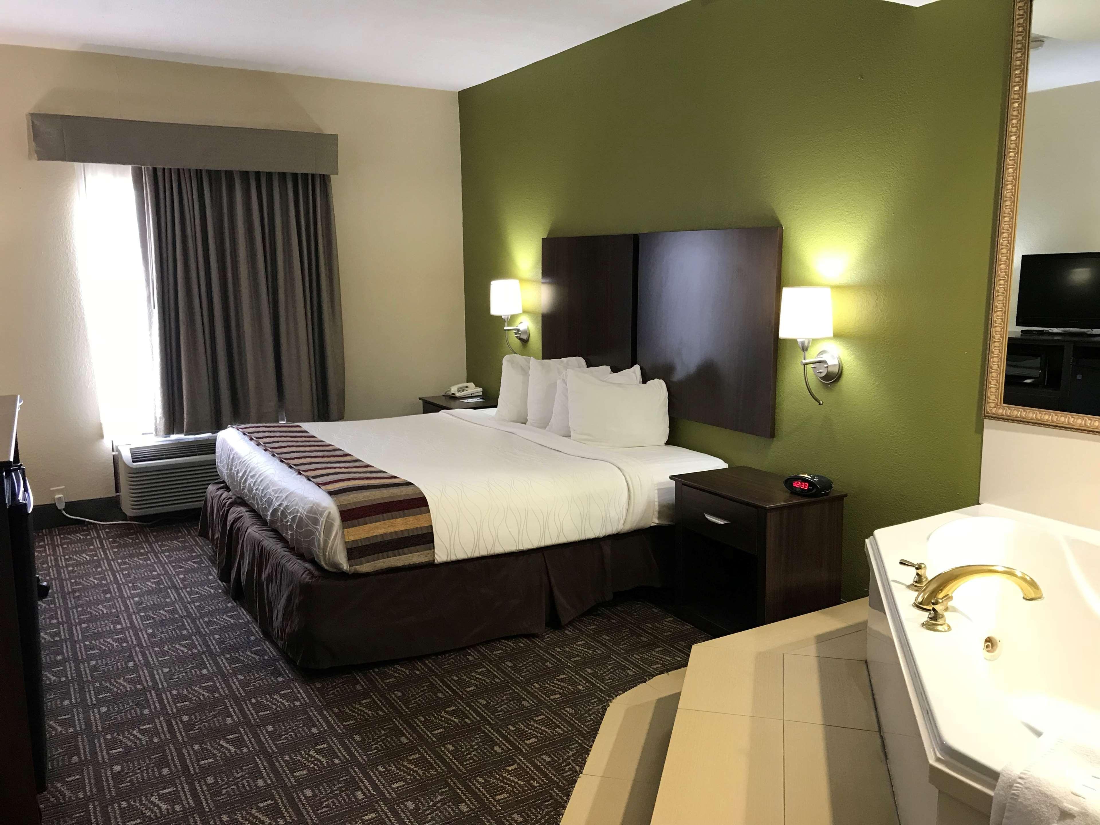 Best Western Rayne Inn Exterior foto