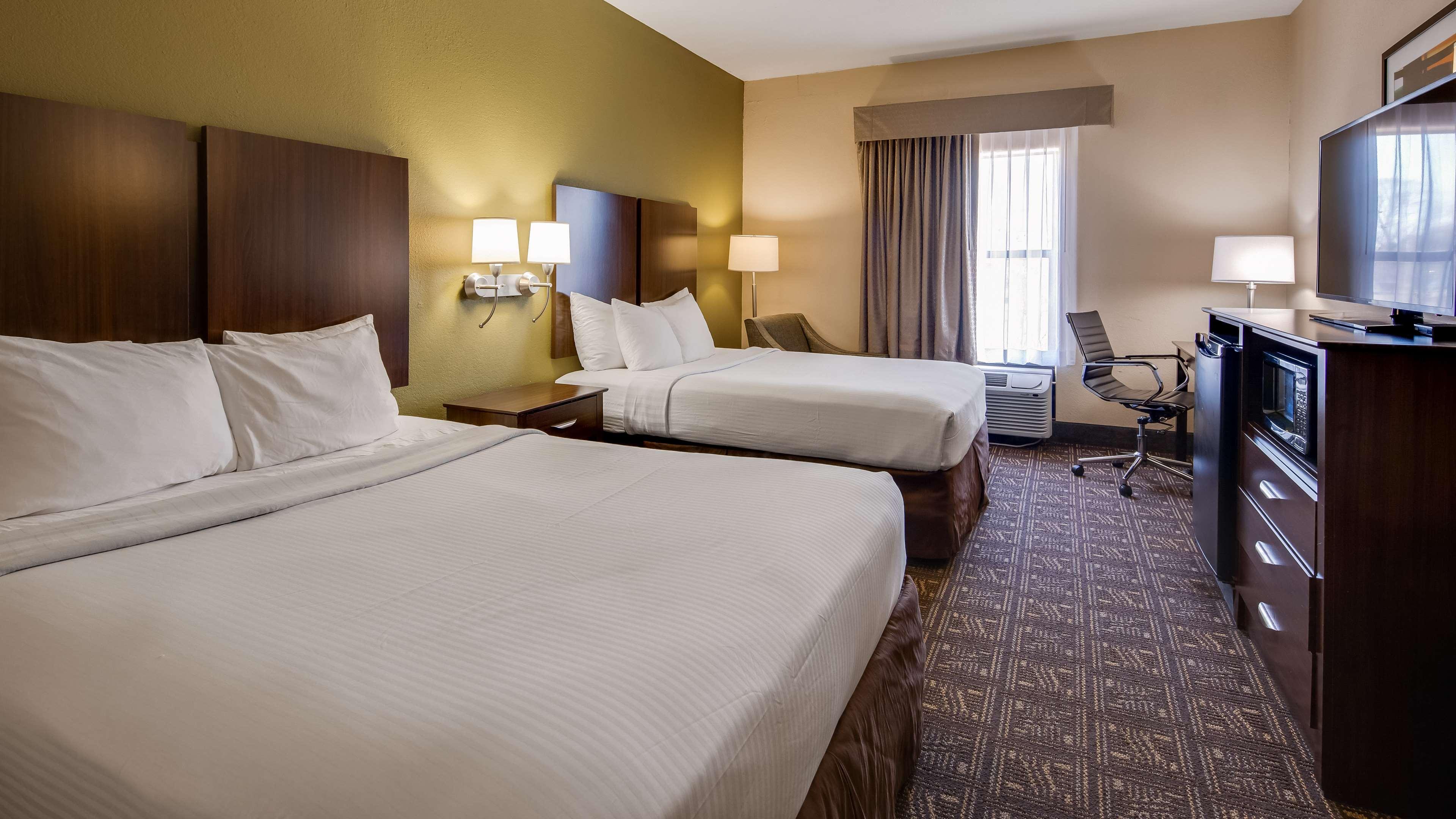 Best Western Rayne Inn Exterior foto