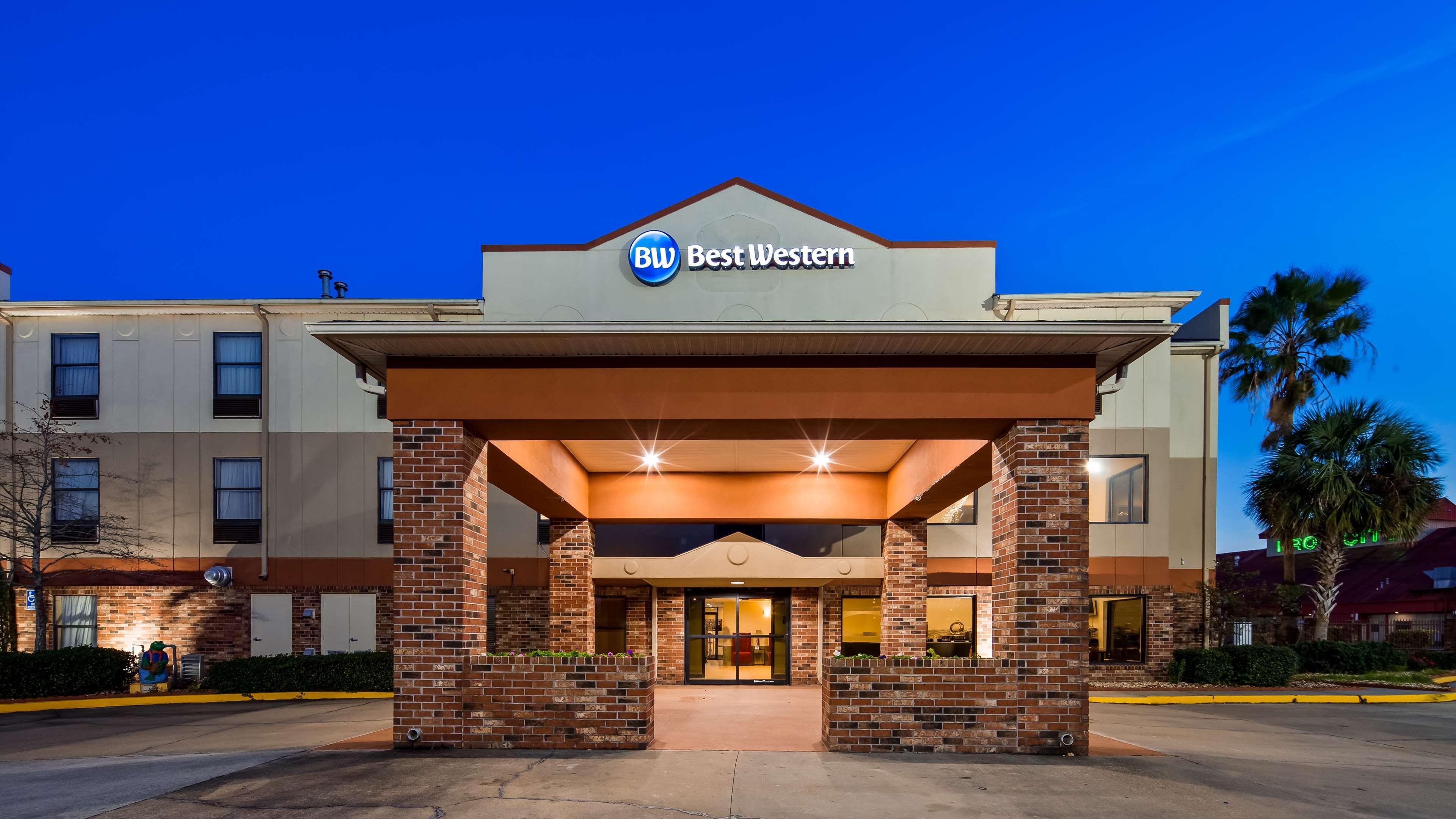 Best Western Rayne Inn Exterior foto